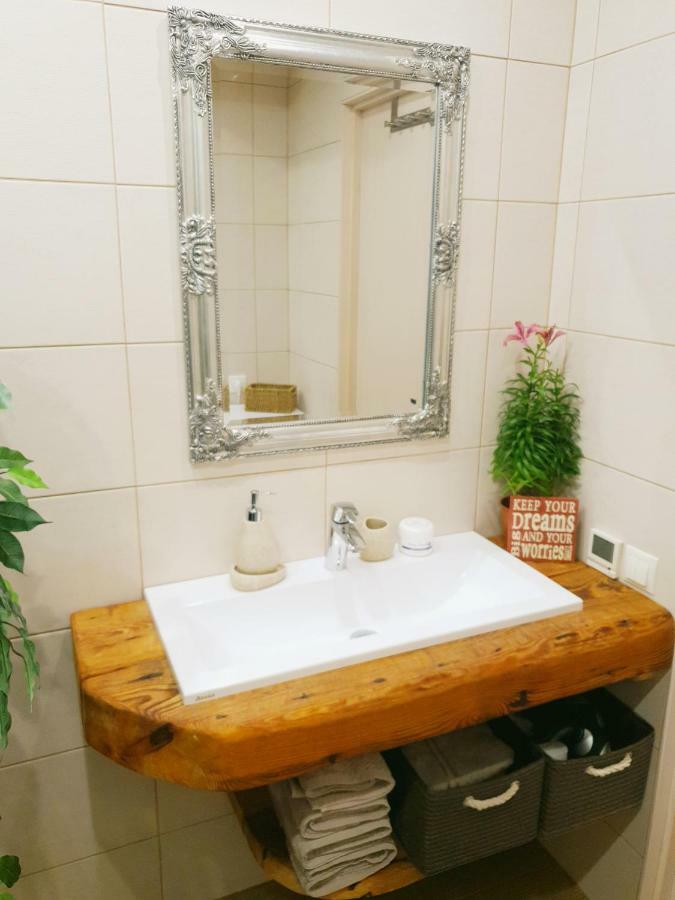 לייפאז'ה Holiday Apartment With Terrace מראה חיצוני תמונה